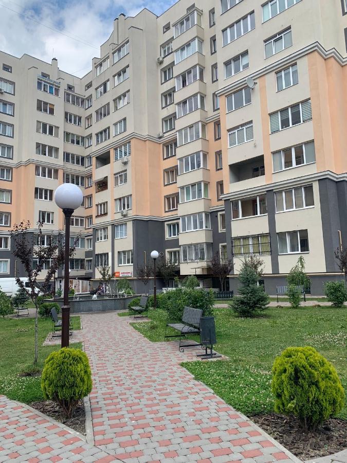 Apartment Rubchaka Λβιβ Εξωτερικό φωτογραφία
