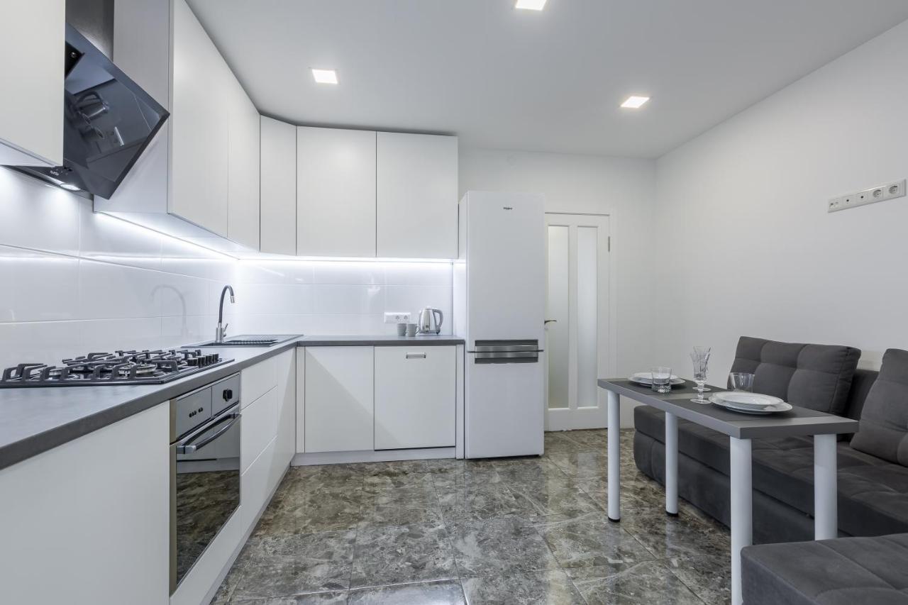 Apartment Rubchaka Λβιβ Εξωτερικό φωτογραφία